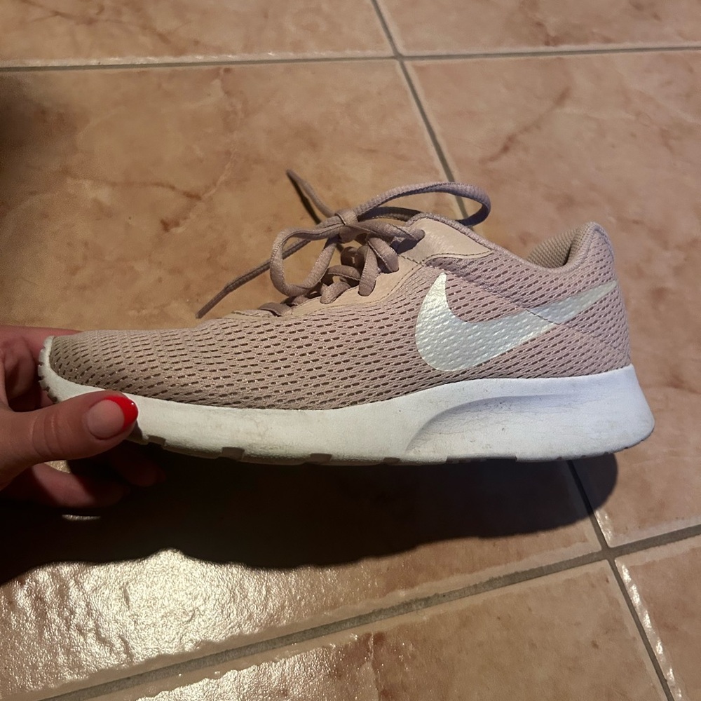 Nike Women's Pink and White Sneakers